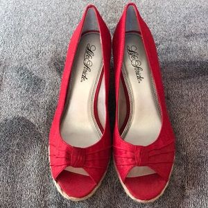 Red Peep Toe Wedge Heels · Size 8.5